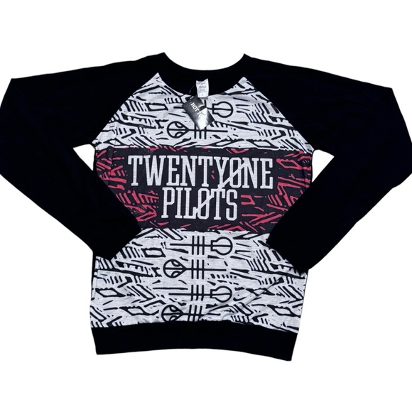 Twenty One Pilots Women MEDIUM Sweatshirt Long Sleeve  Crewneck Light Weight NEW - Picture 1 of 8